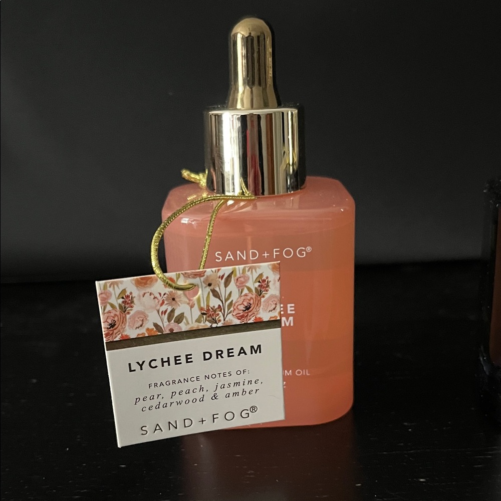 SAND + FOG Lychee Dream Perfume Oil - Pink